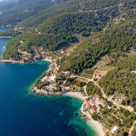 Seaside Secluded Apartments Cove Tvrdni Dolac, Hvar - 4008 Gdinj Bagian luar foto