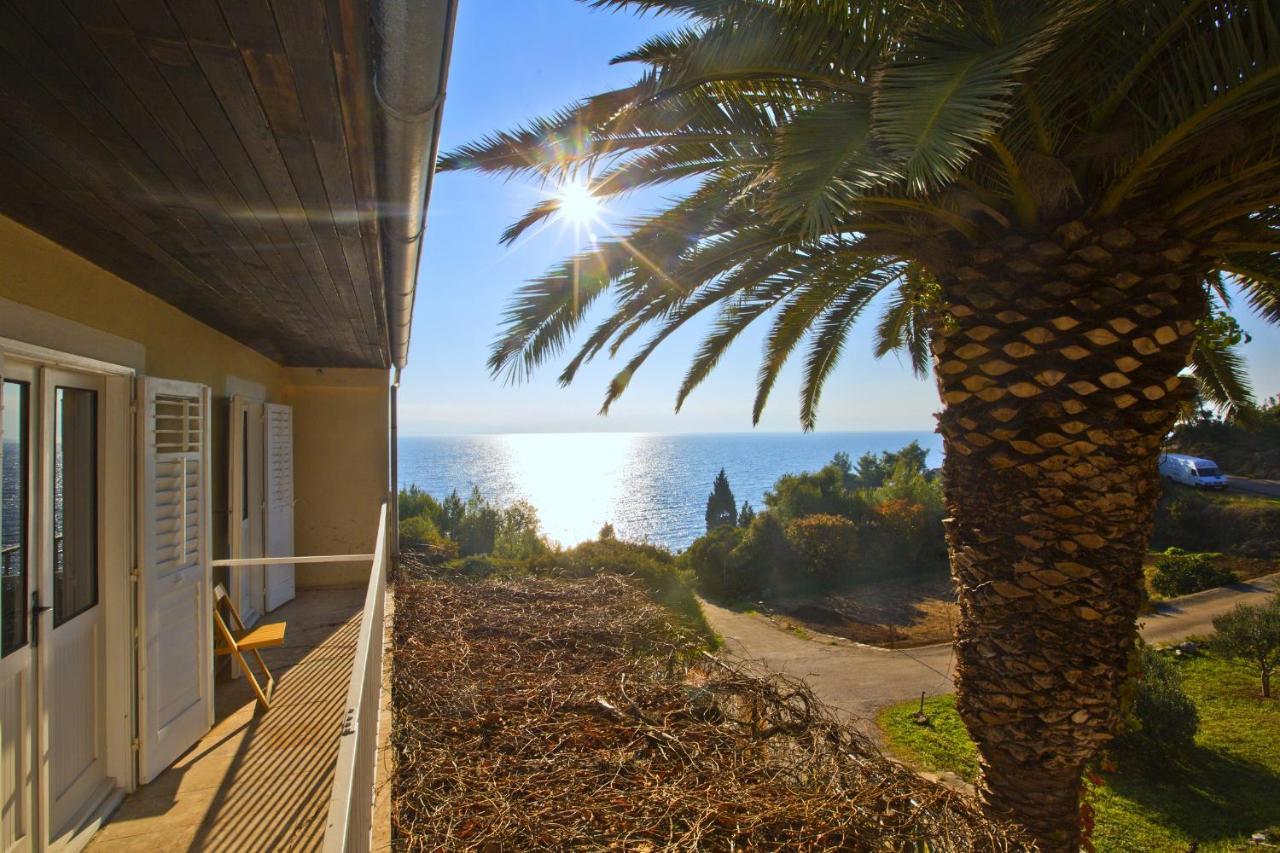 Seaside Secluded Apartments Cove Tvrdni Dolac, Hvar - 4008 Gdinj Bagian luar foto