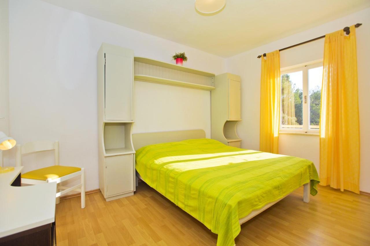 Seaside Secluded Apartments Cove Tvrdni Dolac, Hvar - 4008 Gdinj Bagian luar foto