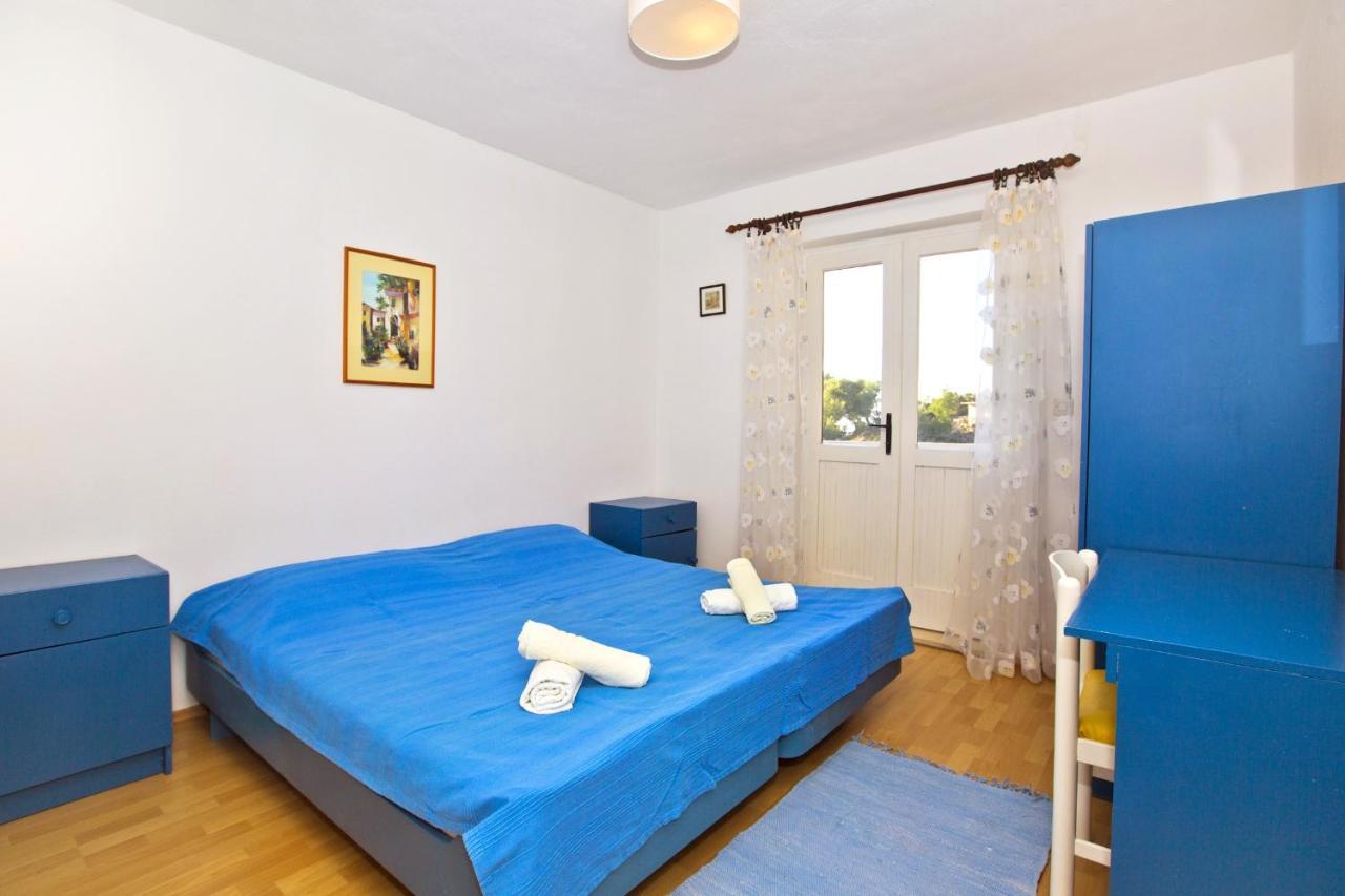Seaside Secluded Apartments Cove Tvrdni Dolac, Hvar - 4008 Gdinj Bagian luar foto