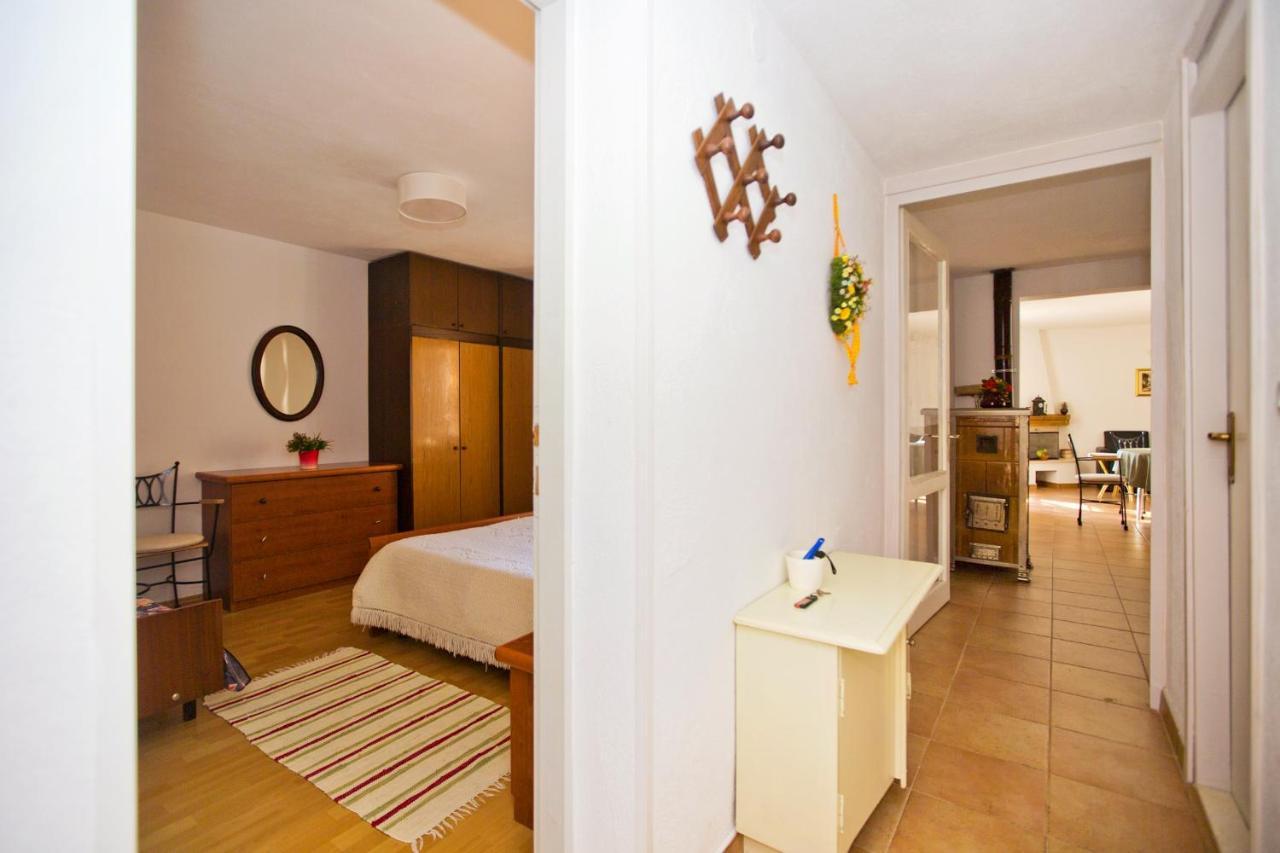 Seaside Secluded Apartments Cove Tvrdni Dolac, Hvar - 4008 Gdinj Bagian luar foto