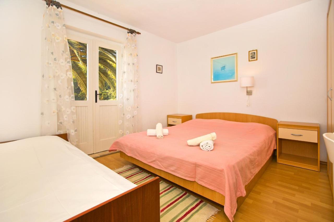 Seaside Secluded Apartments Cove Tvrdni Dolac, Hvar - 4008 Gdinj Bagian luar foto