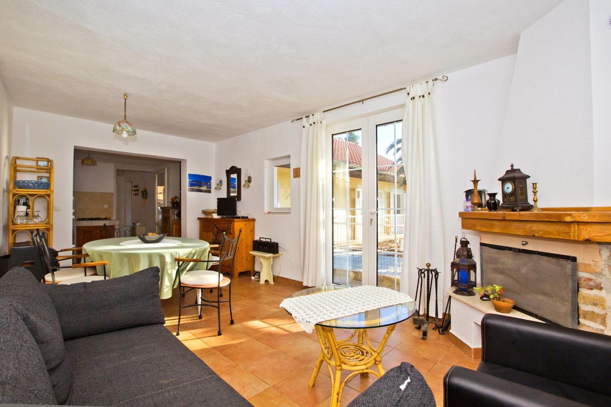 Seaside Secluded Apartments Cove Tvrdni Dolac, Hvar - 4008 Gdinj Ruang foto